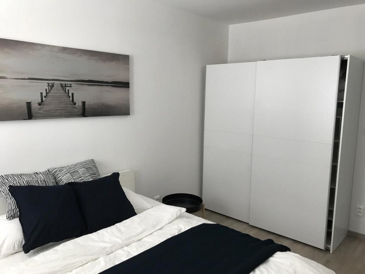 Samorin Modern Apartmens Private Parking - Air Conditioning Exteriör bild